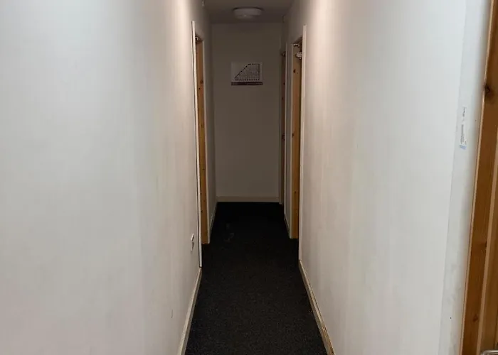 Double Bed Center Apartment Bradford (West Yorkshire)