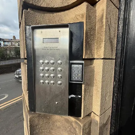 Double Bed Center Appartement